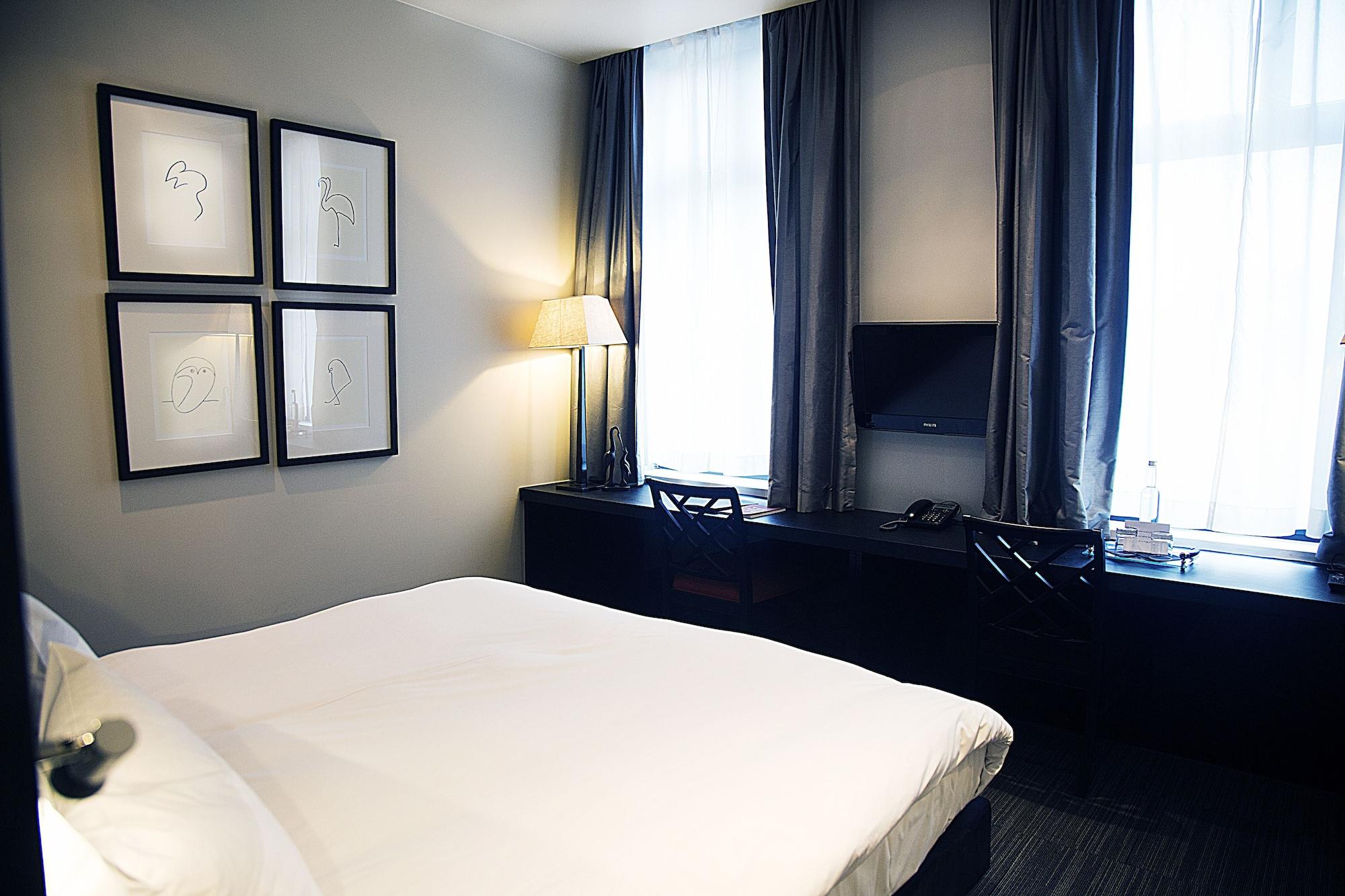 Hotel Les Nuits Антверпен Экстерьер фото